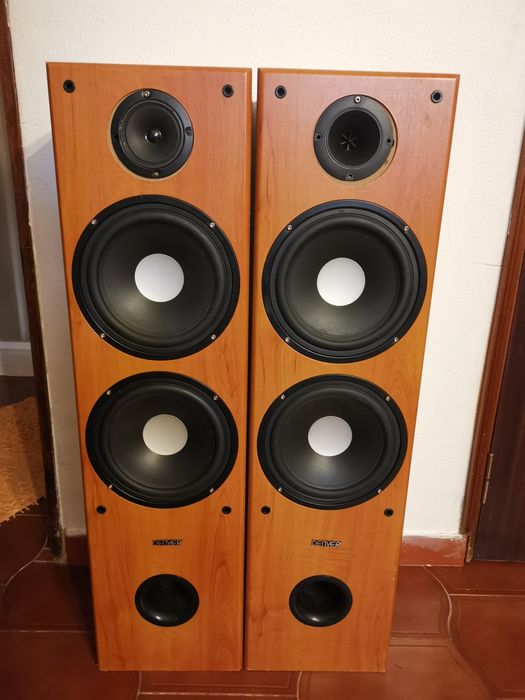 Amplificador Sony e colunas Denver