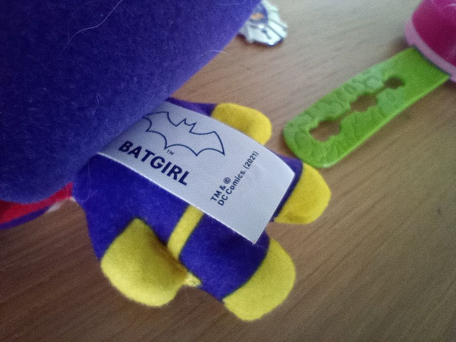 Batgirl Maskotka i Wisiorek + Zegarek WinX - McDonald's