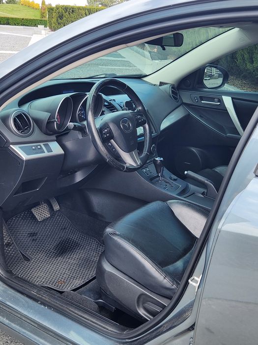 Mazda 3 (2.0 SkyActive)