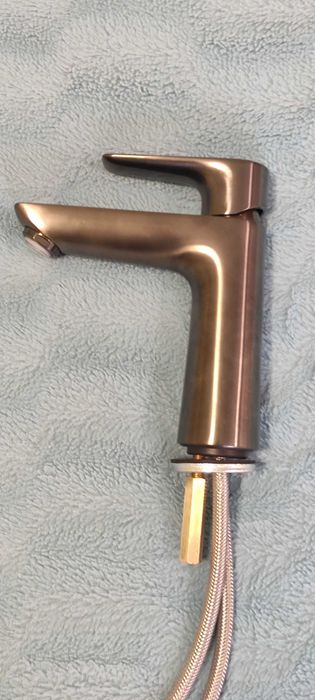 Bateria umywalkowa stojąca Hansgrohe Talis E110