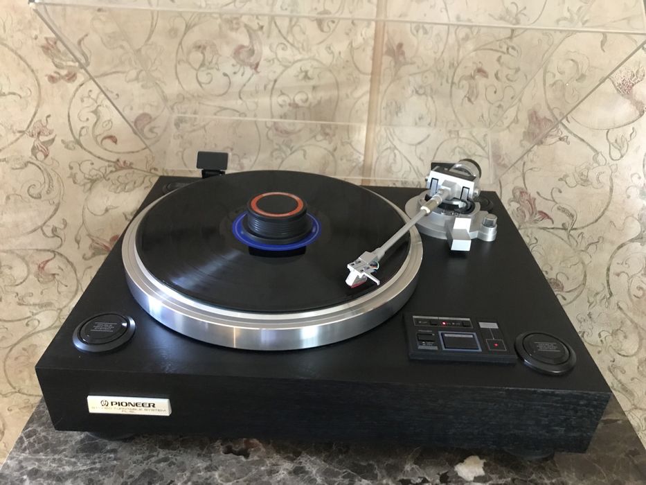 Проигрователь винила pioneer PL5L