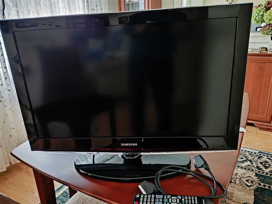Telewizor Samsung LE32C450
