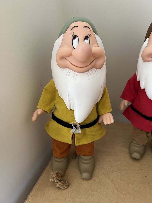 Гноми колекційні фірми Disney (38см)