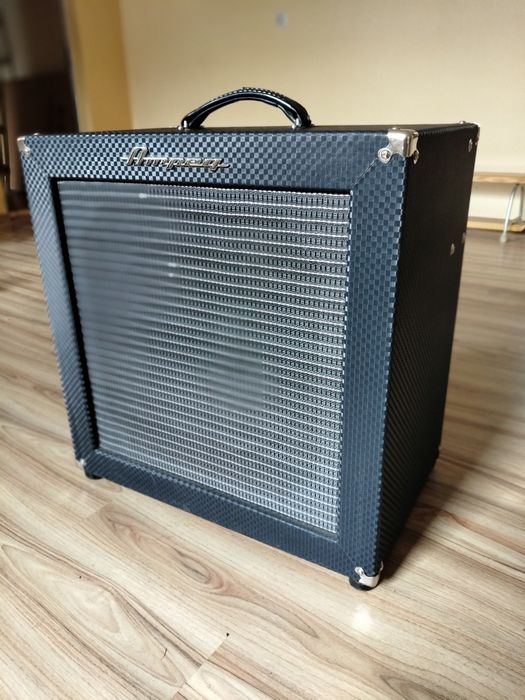 Wzmacniacz basowy (combo) Ampeg B-200R