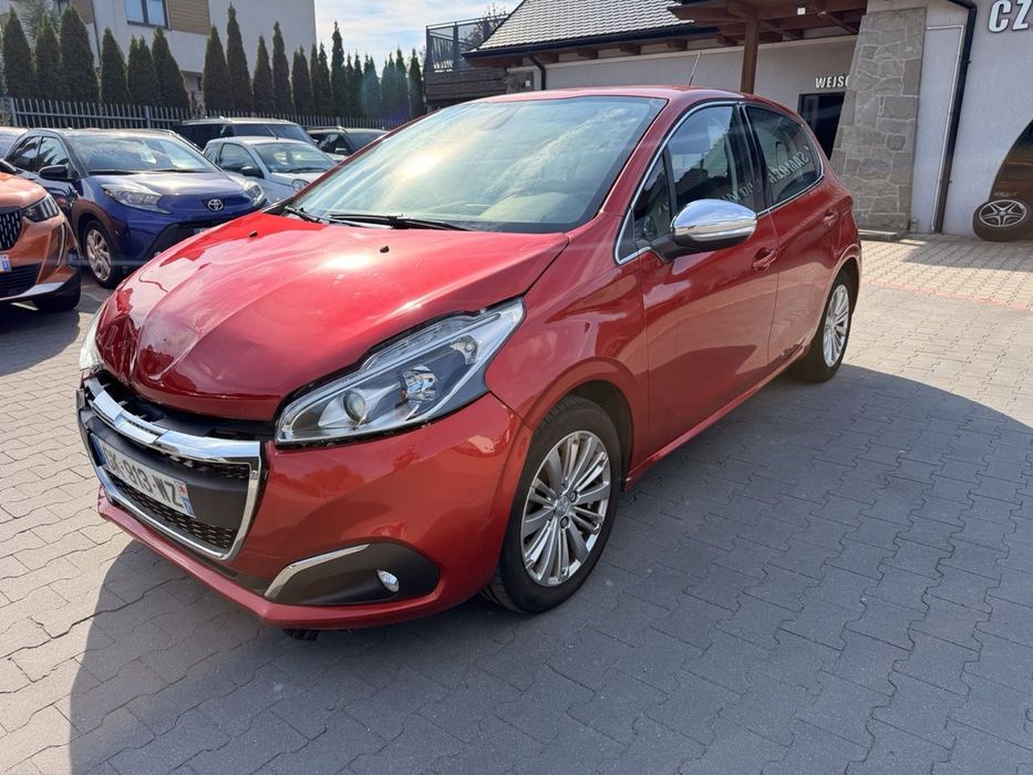 Peugeot 208