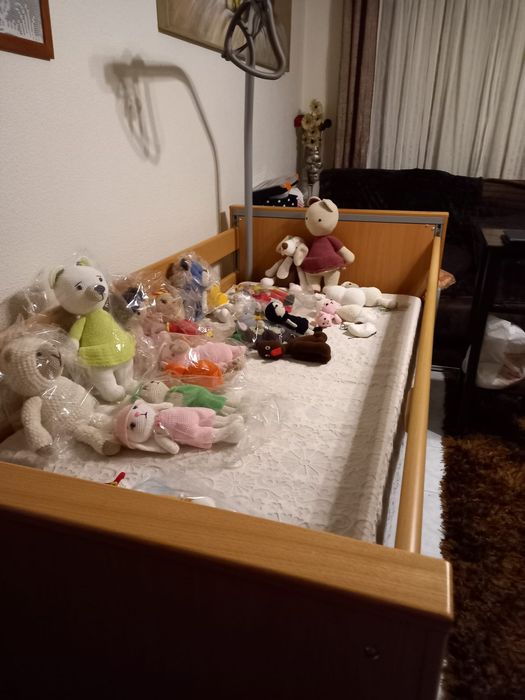 Cama eletrica em madeira