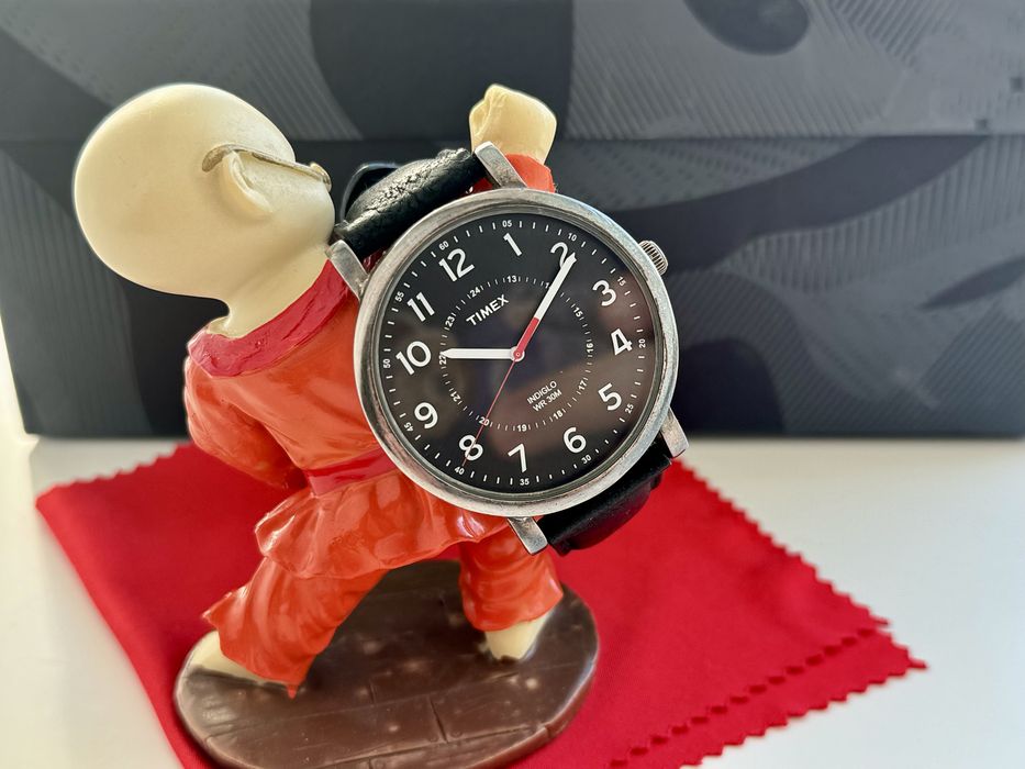 Годинник Timex Classic TX2P219