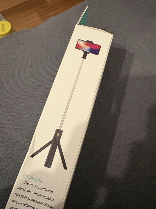 Selfie stick bluetooth tripod z pilotem