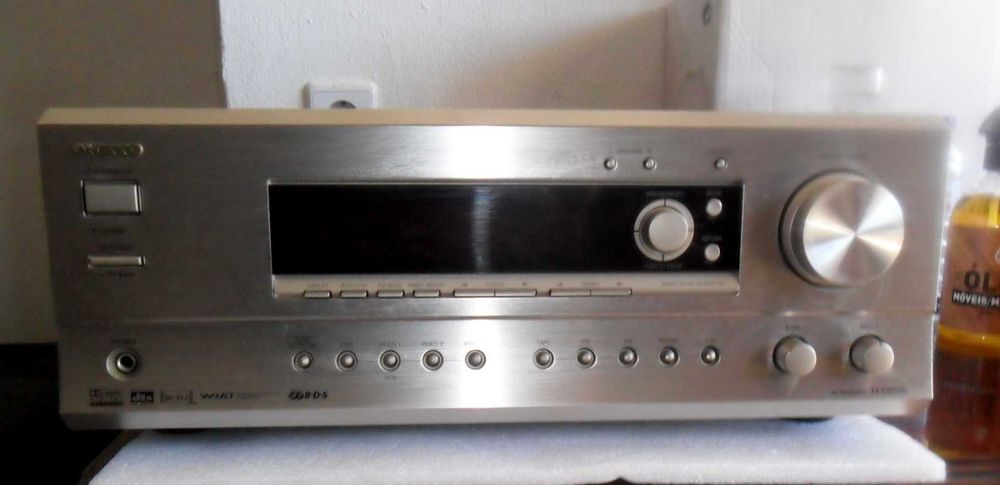 Amplificador Onkyo modelo TX-Ds 595 AV Receiver
