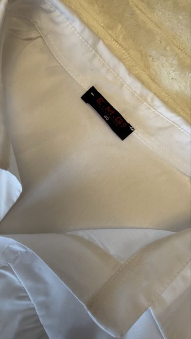 Блуза жіноча біла