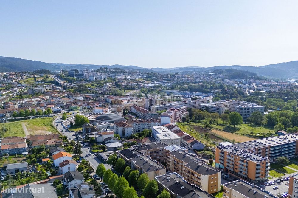 Apartamento T3 em Ferreiros, Braga