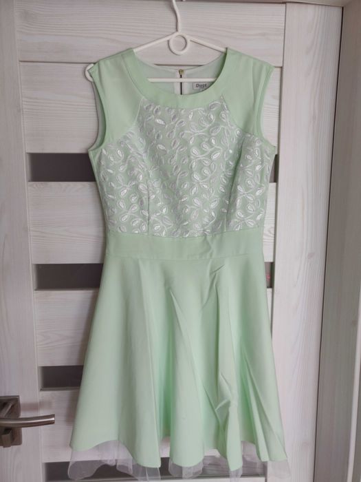 Sukienka koktajlowa jasna zieleń, 38