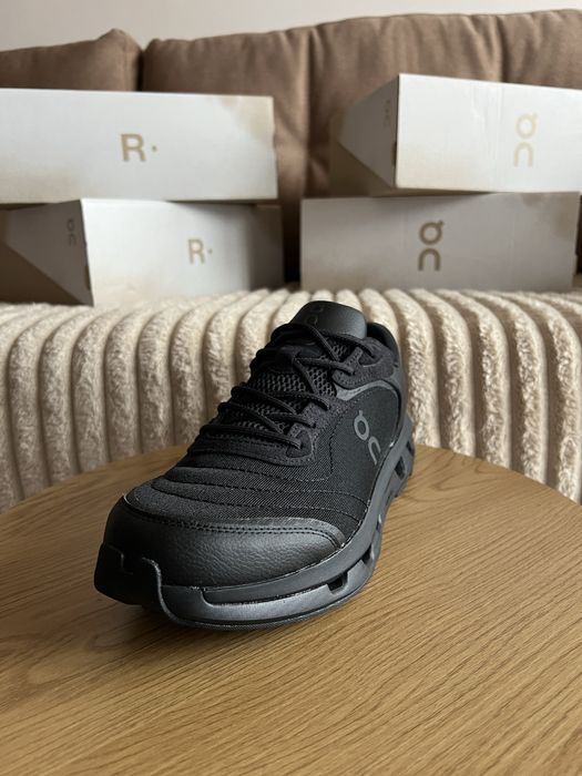 Кросівки On ranning Cloudzone Moon оригінал!