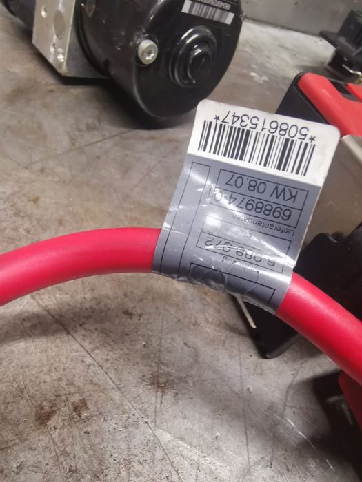 BMW E90 E91 E92 klema pirotechniczna plus