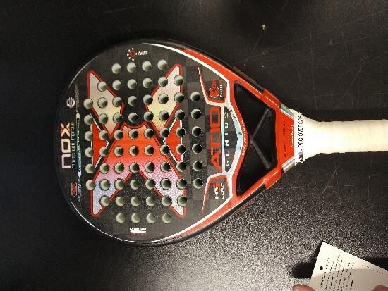 Raquete Padel adulto Nox AT10 Genius 18k 23