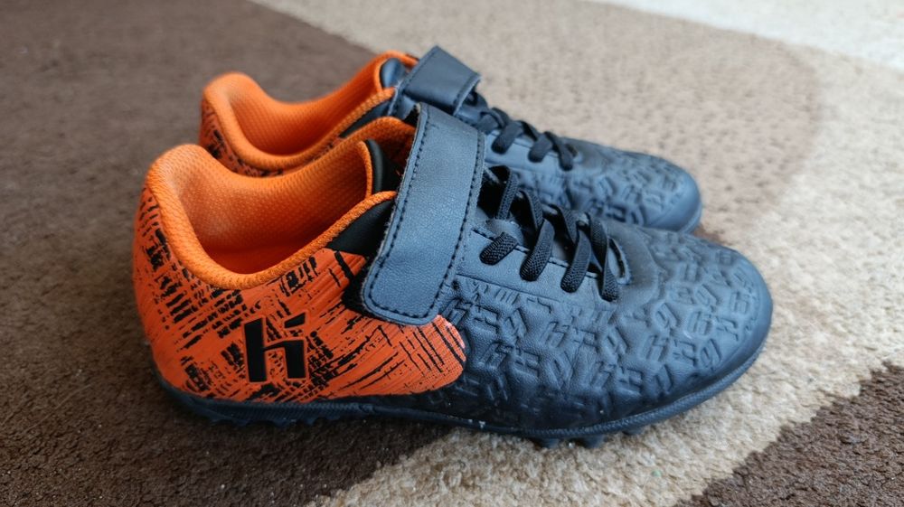Buty piłkarskie rozmiar 31 huari