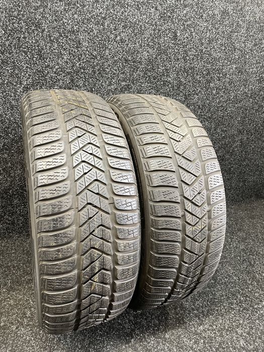 Продам Б/У шини Pirelli 225/55R17 SottoZero 3