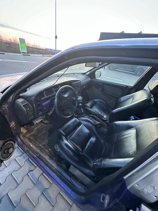Opel Omega 1991 VIN W0L000017M1117861 фото оголошення 2 з 9