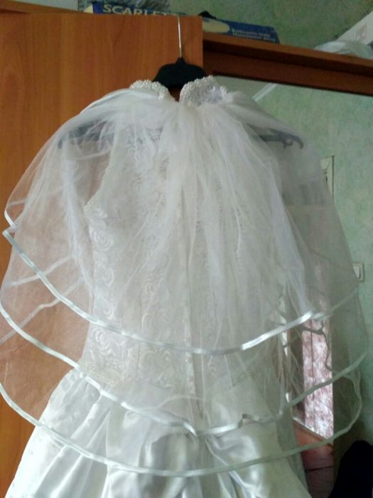 Свадебные платья