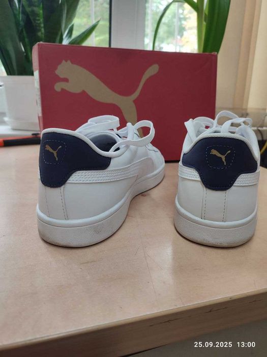 Продам кросівки, снікерси PUMA  р 42-43  1800грн
