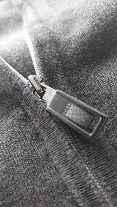 Hugo Boss nowy sweter rozpinany męski r. M