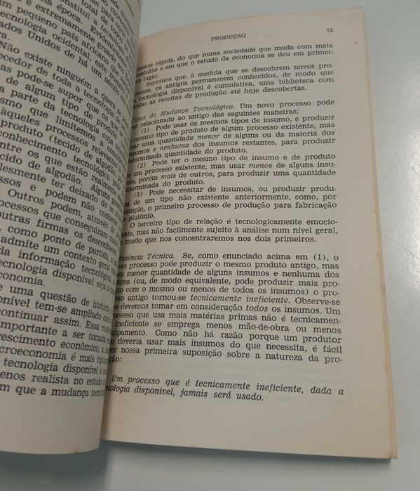 Teoria microeconómica, de Kelvin Lancaster