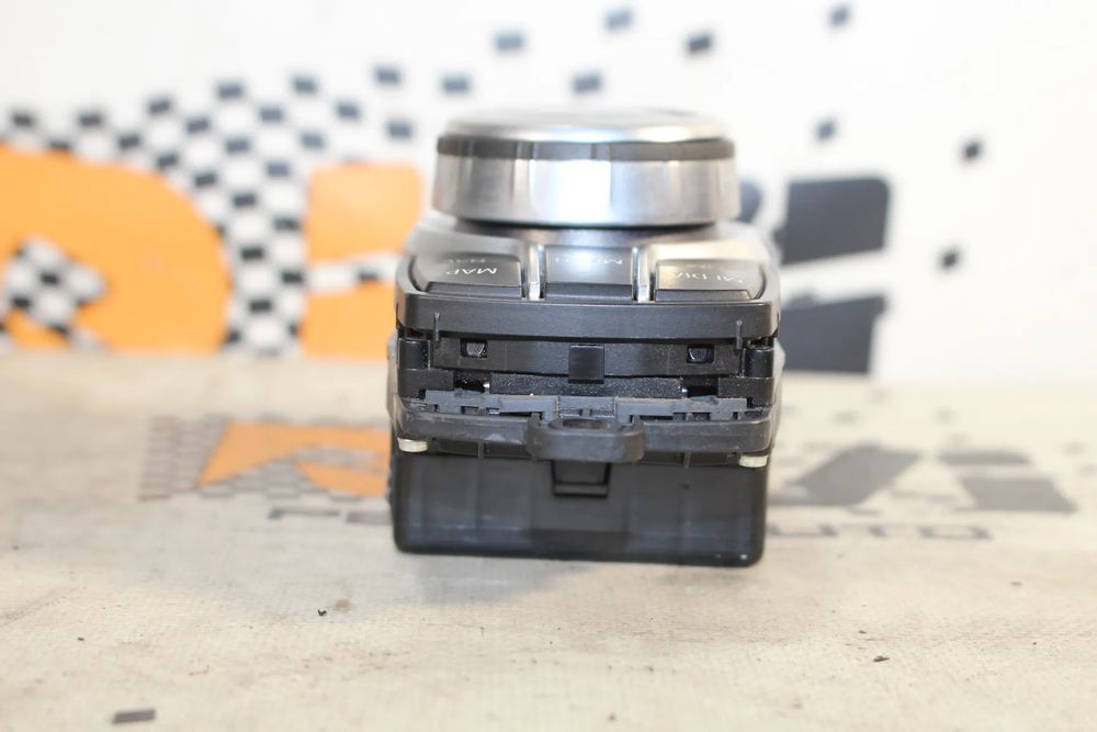 Comando / botão / interruptor multifunções BMW 3 (F30, F80)434975188997918722