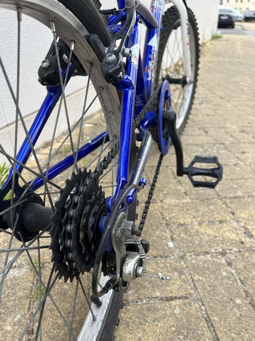 Bicicleta crianca Decathlon (roda 20)