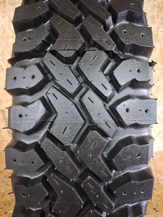 Opony terenowe 205 75 R16 Dakar
