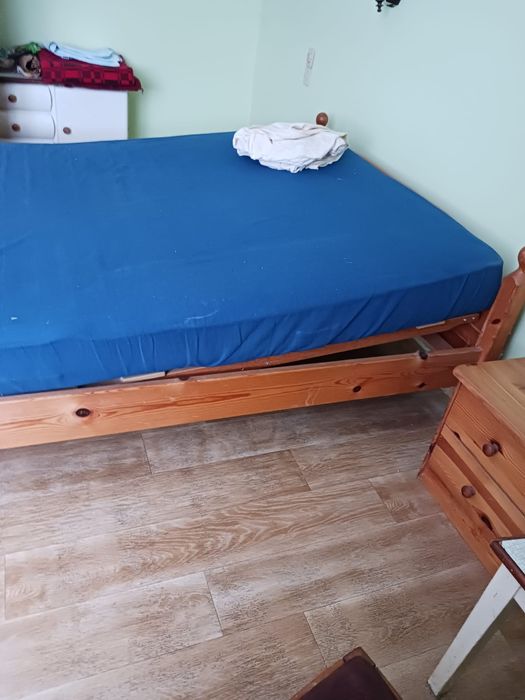 Łóżko używane tanio plus materac
