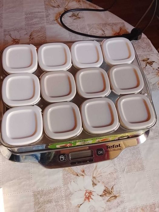 Йогуртниця фірми Tefal