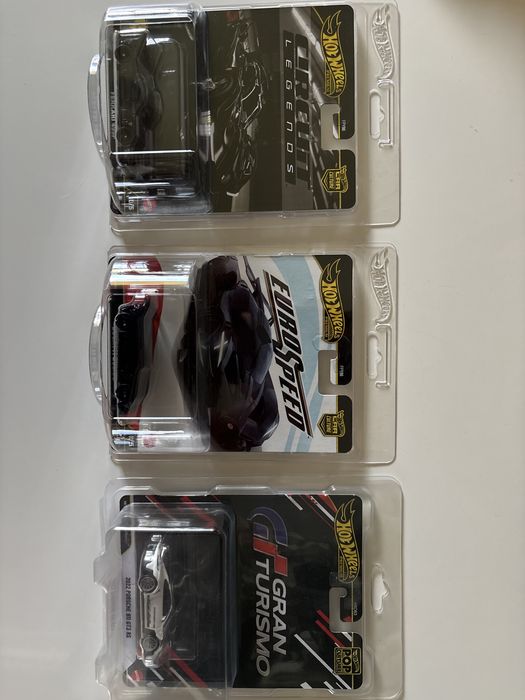 Hot wheels premium 3 sztuki