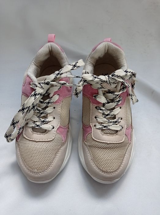 Buty sportowe dla dziewczynki Reserved 30