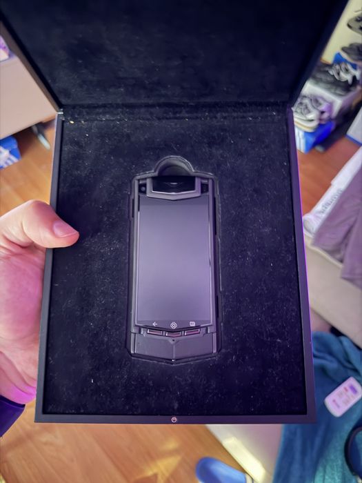 Оригинал 100% Vertu Android ti повний комплект коробка і документи гарний стан