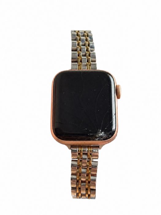 Apple Watch SE (44 e 40)