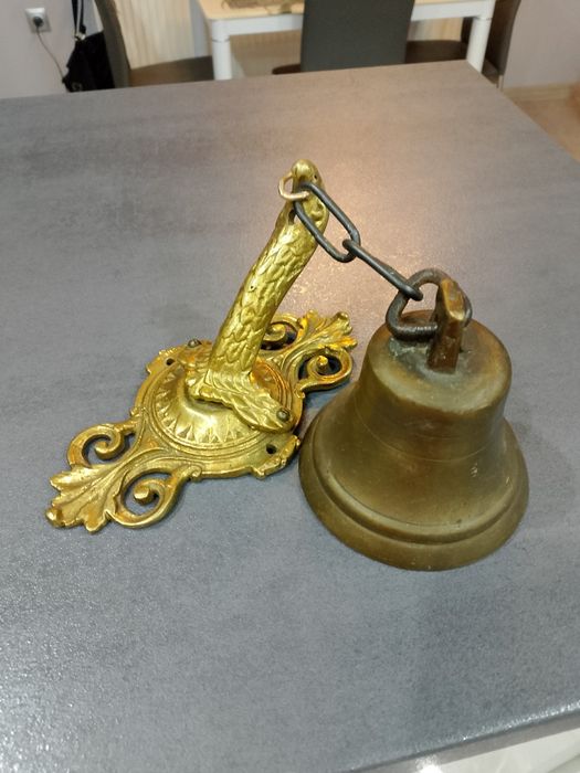 *Wyprzedaż*Stary dzwon z brązu.