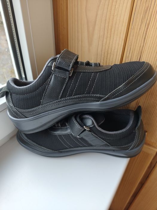 Качественные кроссовки