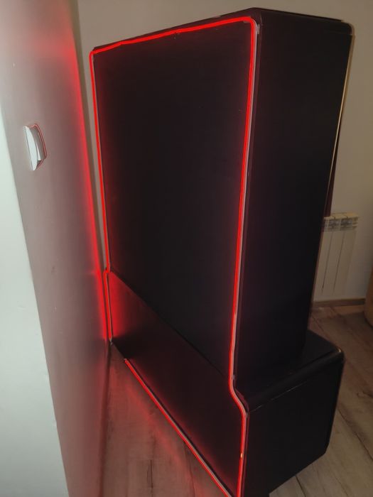 Witryna z komodą z lat 60