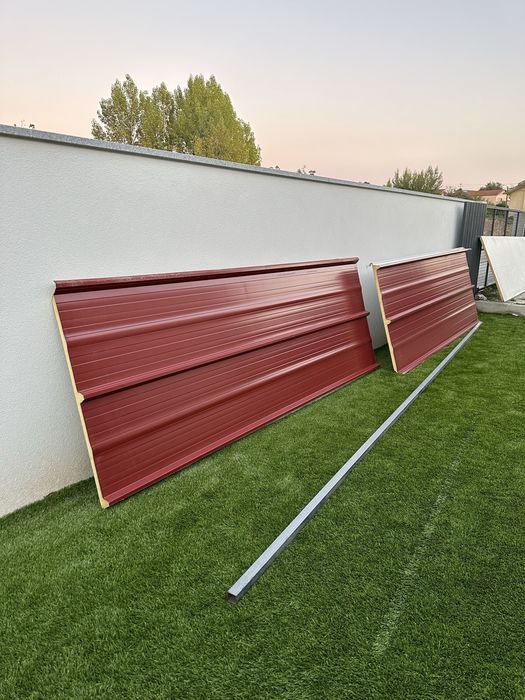 paineis sandwich + estrutura de ferro