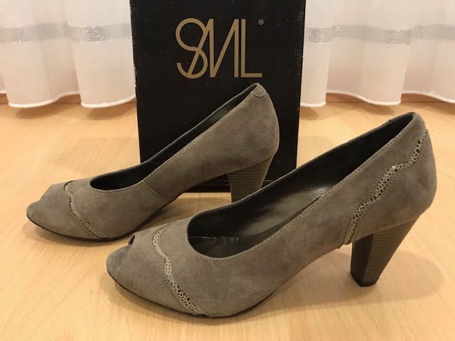 Sapatos Castanhos/Beges super confortáveis Nº 38 NOVOS