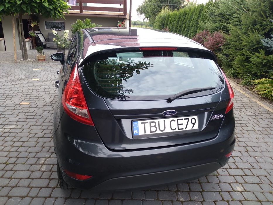 Ford fiesta z gazem 1.25 82km.