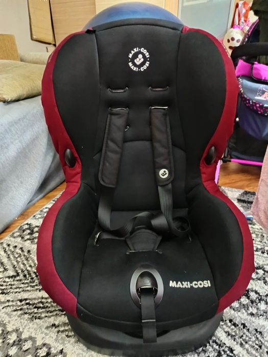 Fotelik maxi-kosi ECE R44-04 (9-18kg)