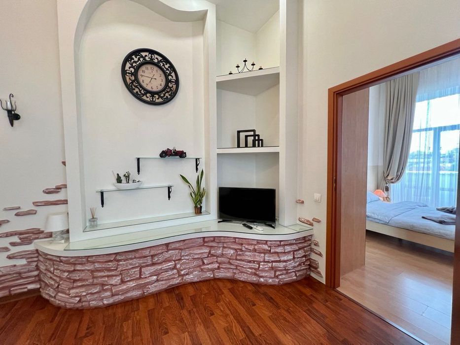 Знижка 40% на вечір Центр метро Хрещатик  Люкс Подобово Лютеранська 7