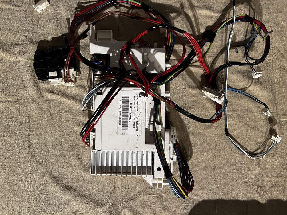 Peças MLR Indesit BWE81284