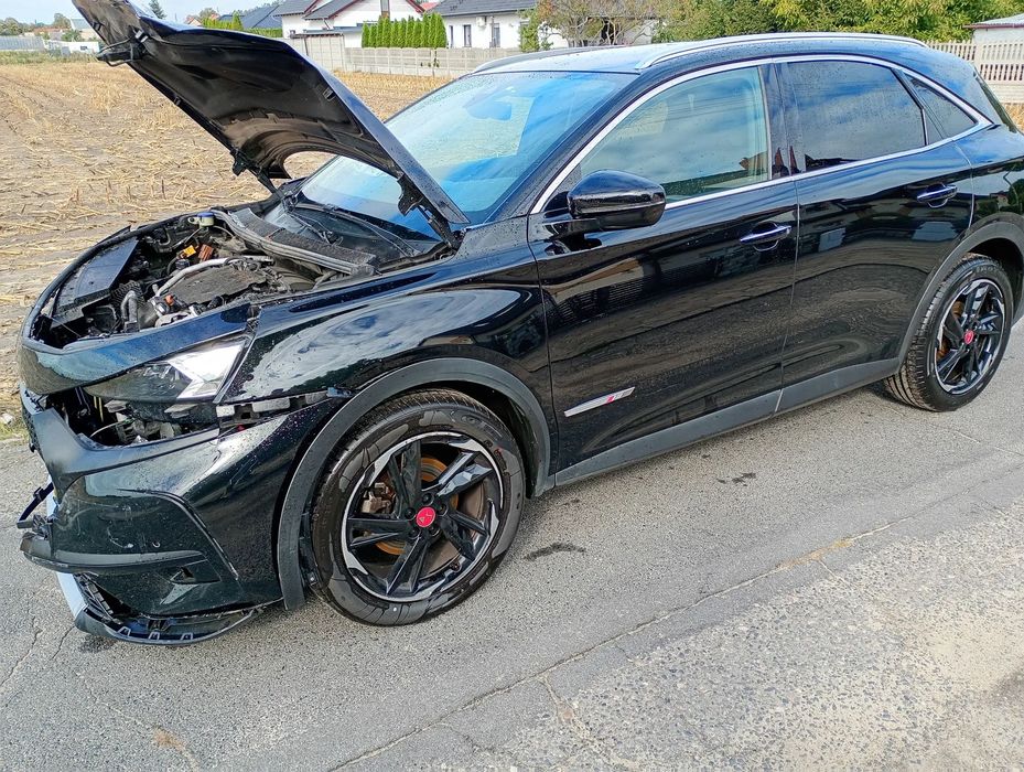 DS Automobiles DS 7 Crossback