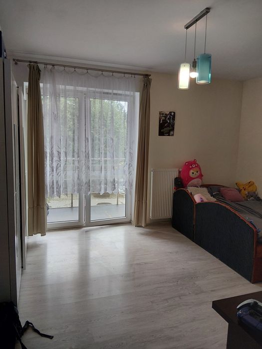 Przy Politechnice  ,3 oddzielne  duze pokoje, 2 tarasy,2 łazienki