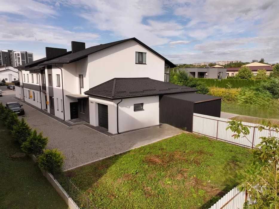 Продам котедж 109 м/кв. в м. Рівне по вул. Різдвяна 4-Г.