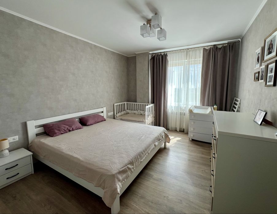 2-кімнатна у новобудові 70 м2 з елітним ремонтом та меблями. (4й Тавр)