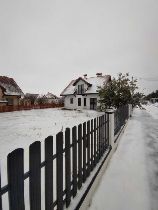 Будинок поблизу Борисполя 25 км від Києва Закрите котеджне містечко