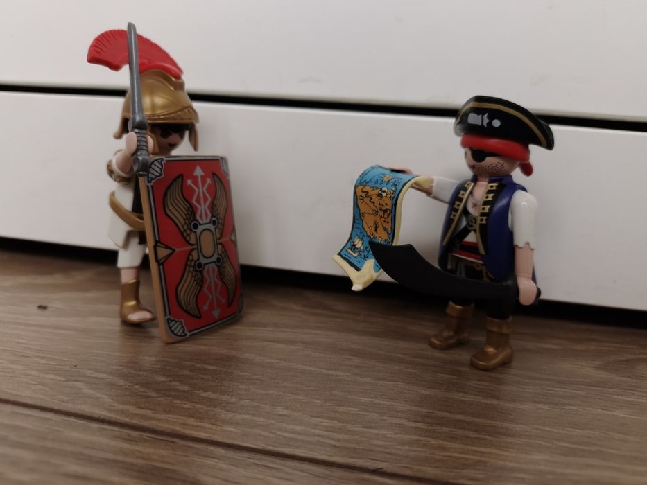 PLAYMOBIL - 5 zestawów + gratisy